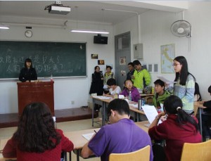 伟德bv国际体育新生辩论赛第一轮——强强对决，如火如荼 4(1)
